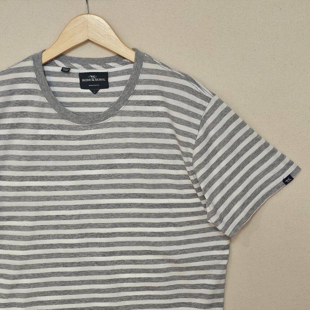 Rodd & Gunn Sports Fit Short Sleeve Tee L